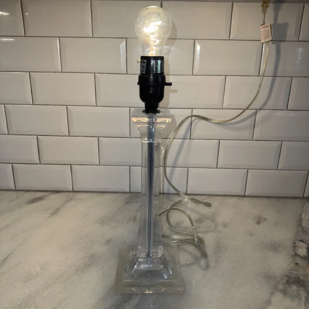Vintage Rare MCM‎ Clear Lucite Lamp GW997